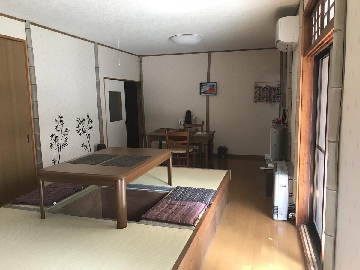 ホテル 高山ニンジャハウス エクステリア 写真