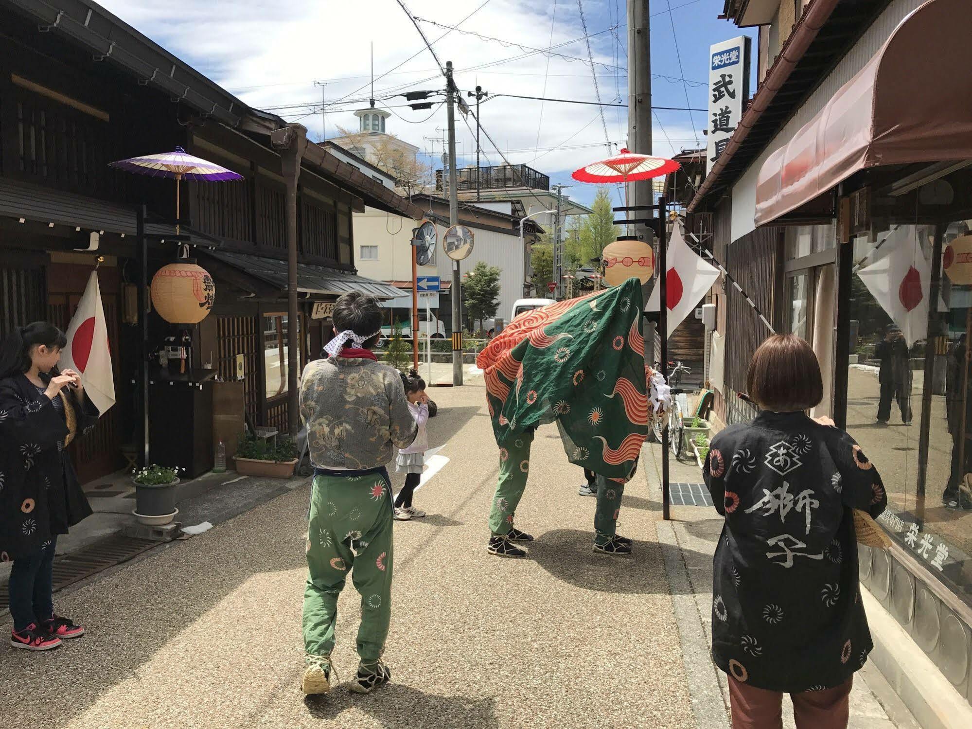 ホテル 高山ニンジャハウス エクステリア 写真